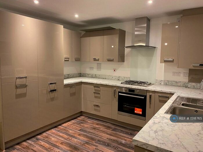 3 Bedroom Terraced House To Rent In Worral Drive, Wouldham, ME1