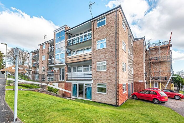 2 Bedroom Flat To Rent In Northlands Drive, Stratford Court Northlands Drive, SO23