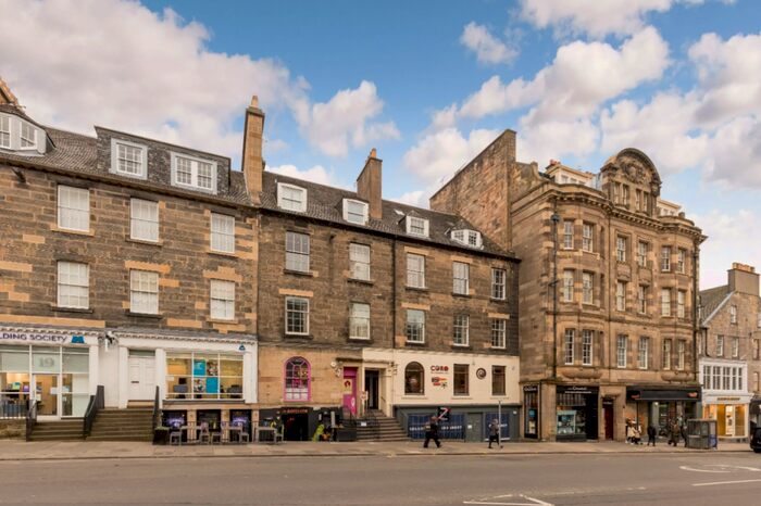 3 Bedroom Flat To Rent In , Frederick Street, Edinburgh, EH2