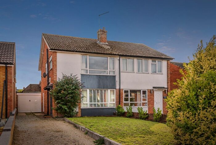 3 Bedroom Semi-Detached House For Sale In Rothwells Close, Cholsey, Wallingford, OX10