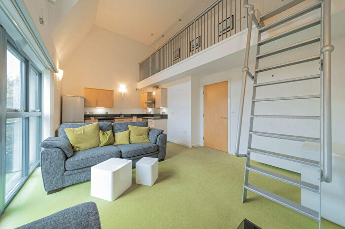 2 Bedroom Apartment To Rent In Cornish House Block A, Adelaide Lane, Sheffield, South Yorkshire, S3