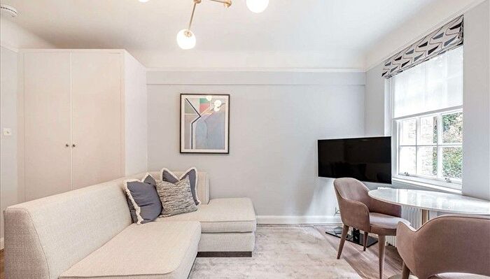 Studio To Rent In Flat, Pelham Court, Fulham Road, London, SW3