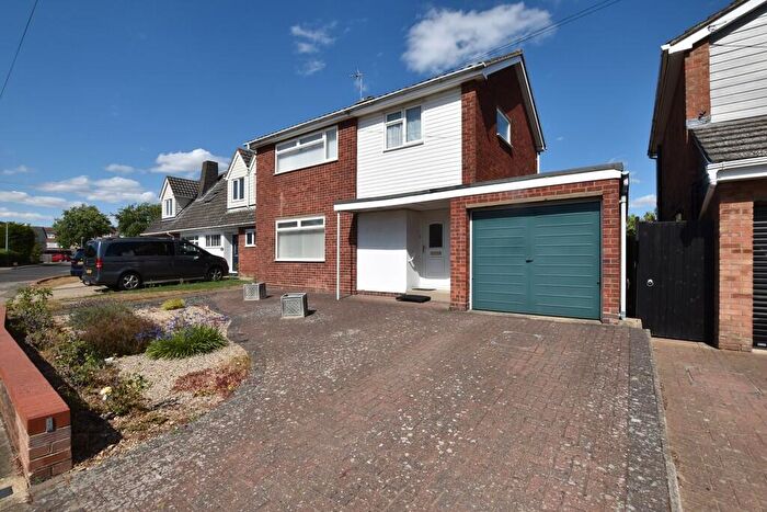 4 Bedroom Detached House For Sale In St. Monance Way, St Johns, Colchester, CO4