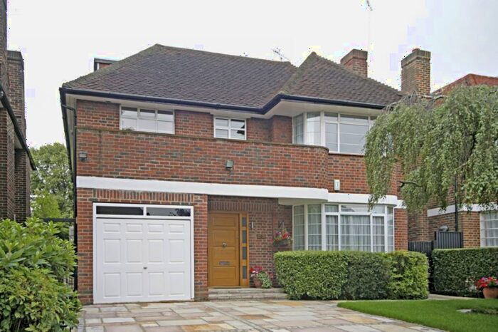 6 Bedroom Property To Rent In Spencer Drive, Hampstead Garden Suburb, N2