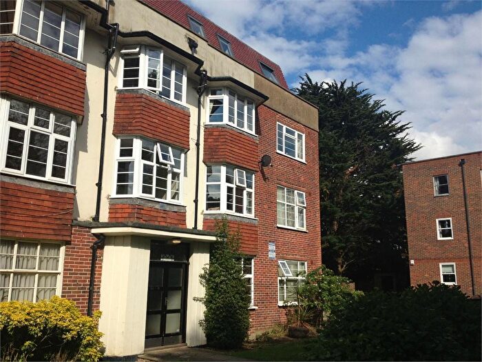 2 Bedroom Flat To Rent In London Road, Cheam, Sutton, SM3