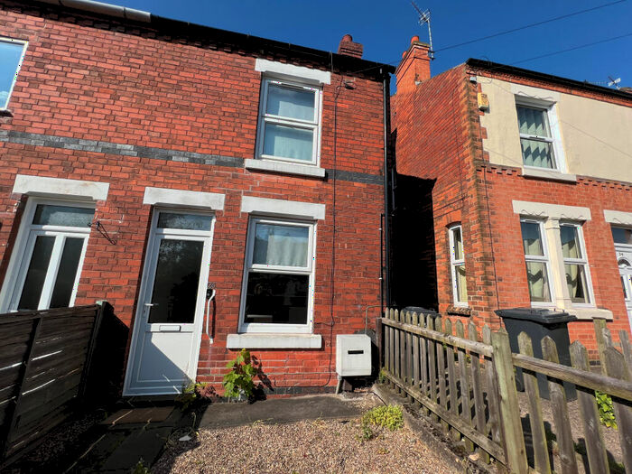 2 Bedroom House To Rent In Albert Road, Beeston, NG9