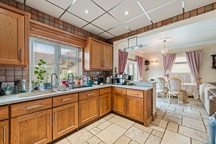 4 Bedroom Detached House For Sale In Sunningdale Drive, Skegness, PE25