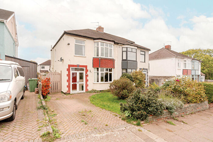 3 Bedroom Semi-Detached House For Sale In Redhill Drive, Fishponds, BS16
