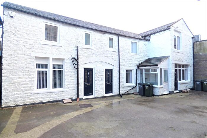 2 Bedroom Terraced House To Rent In The Whitehouse, North Street, Keighley, BD21