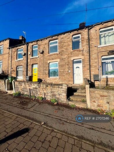 2 Bedroom Terraced House To Rent In Leeds Road, Huddersfield, HD5