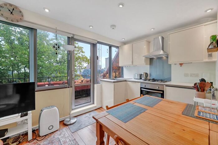 1 Bedroom Flat To Rent In Park Village East, Regents Park, NW1