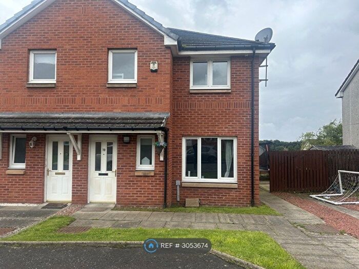 3 Bedroom Semi-Detached House To Rent In Maryston St, Glasgow, G33
