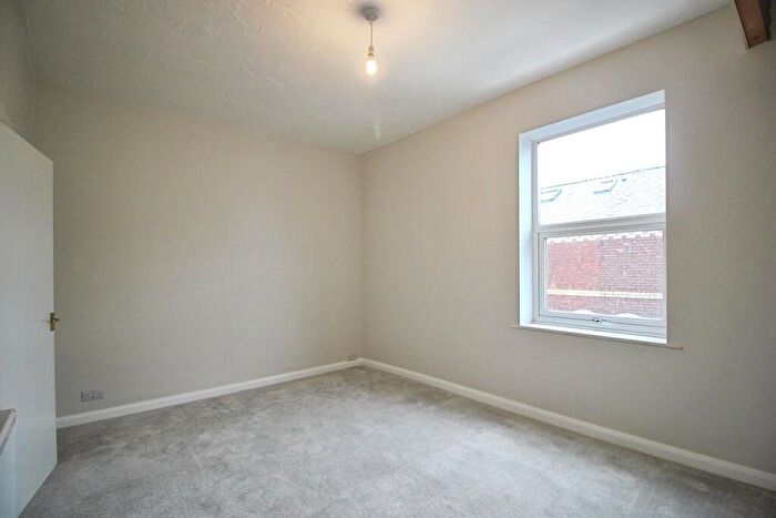 2 Bedroom End Of Terrace House To Rent In Tomkinson Street, Chester, CH2