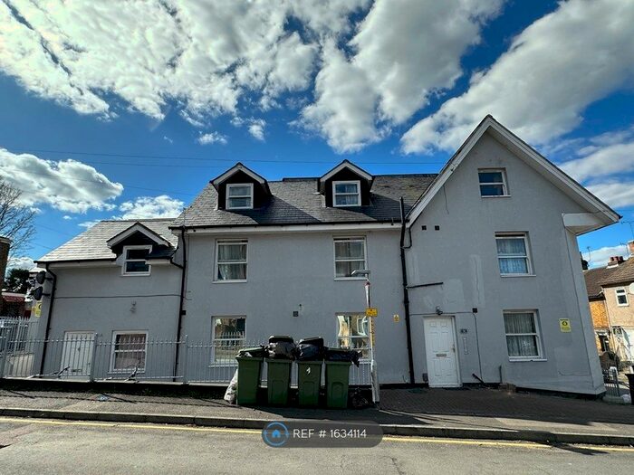 Studio To Rent In Melville Road, Maidstone, ME15