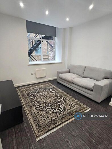 1 Bedroom Flat To Rent In Bradford, Bradford, BD1