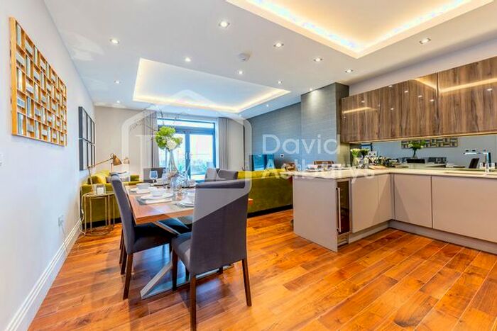 2 Bedroom Flat To Rent In Muswell Hill, London, N10