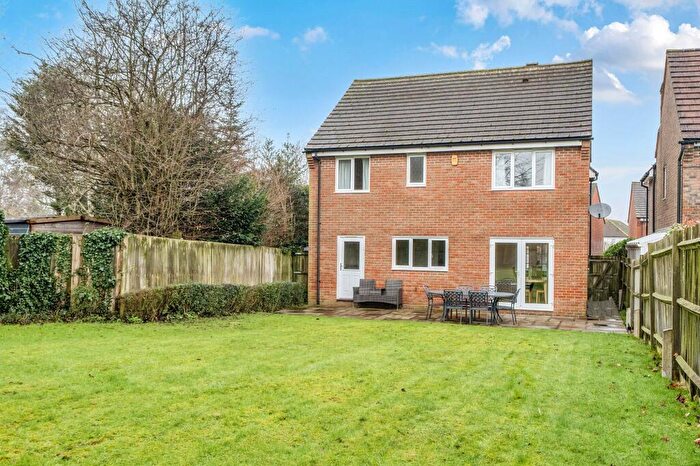 4 Bedroom Detached House For Sale In The Elms, Warlingham, CR6