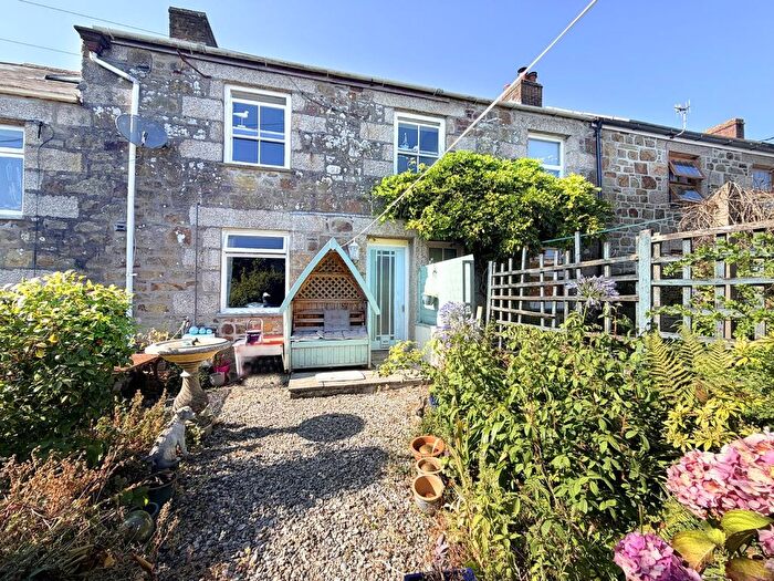 2 Bedroom Cottage For Sale In Church Street, Helston, TR13