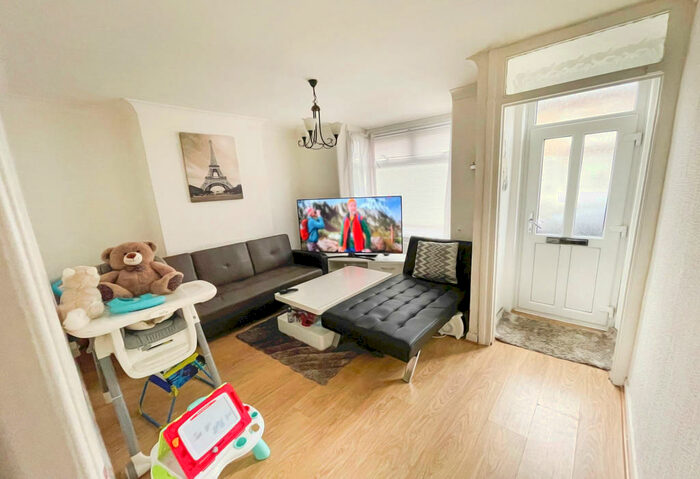 2 Bedroom Terraced House To Rent In Cecil Road, Gravesend, Kent, DA11