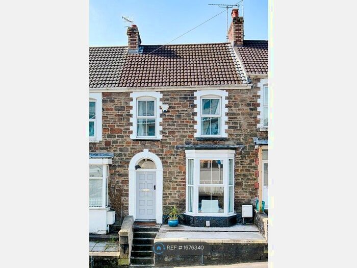 3 Bedroom Terraced House To Rent In Mount Pleasant, Swansea, SA1