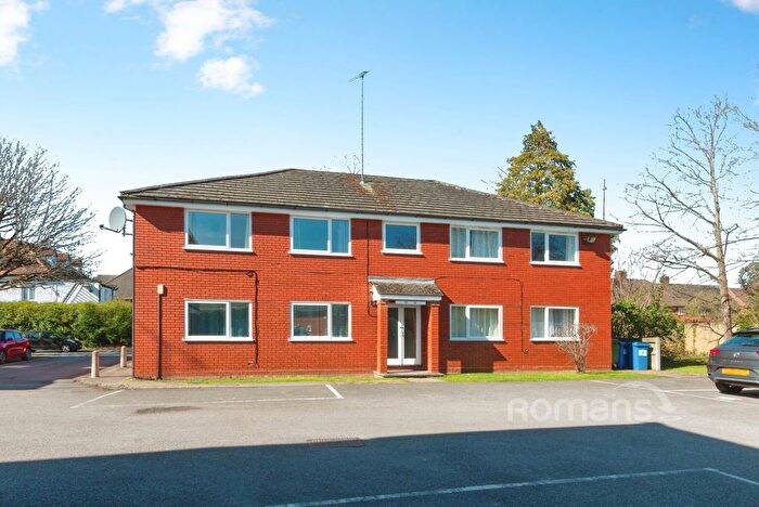 2 Bedroom Flat To Rent In Brittain Court, Sandhurst, GU47