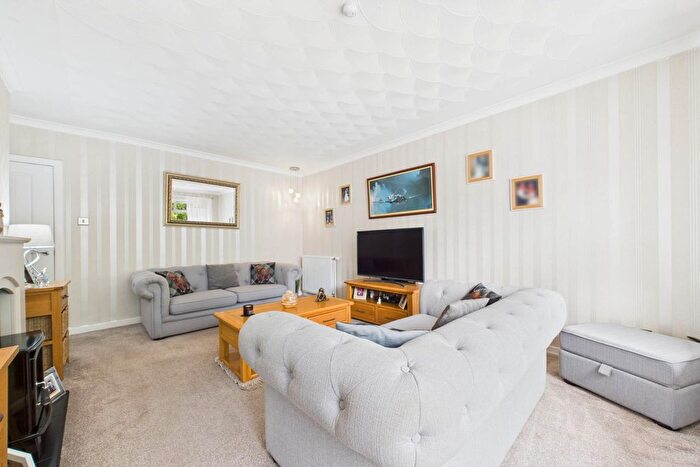 2 Bedroom Semi-Detached House For Sale In Hillfoot Gardens, Wishaw, ML2