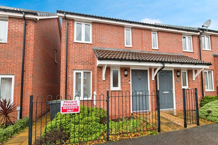 2 Bedroom End Of Terrace House For Sale In Myrtlebury Way, Exeter, EX1