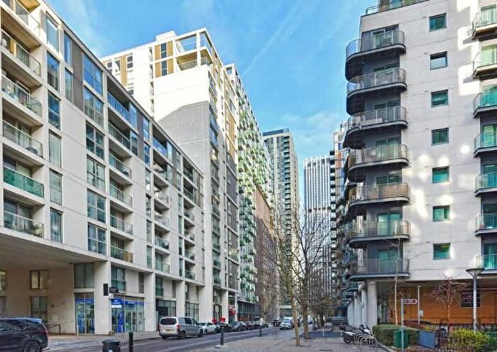 1 Bedroom Flat To Rent In Cobalt Point, Millharbour, Canary Wharf, South Quay, London, E14