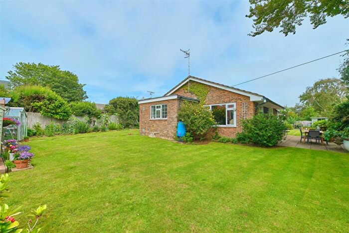 4 Bedroom Detached Bungalow For Sale In Stoke Close, Seaford, BN25