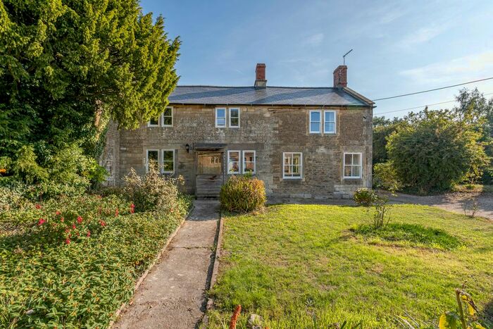 3 Bedroom Semi-Detached House To Rent In Kington St. Michael, Chippenham, SN14