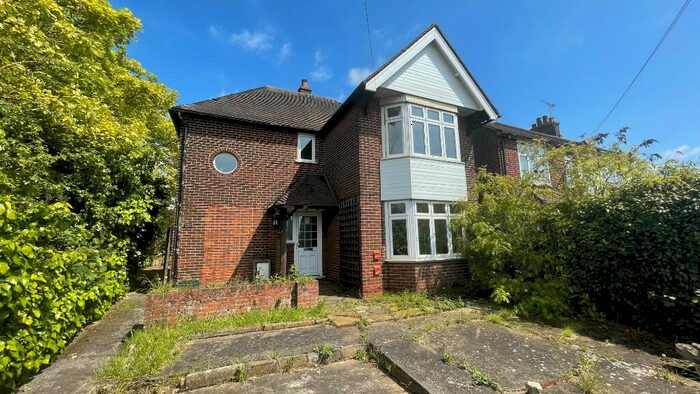 4 Bedroom Detached House To Rent In Elmstead Road, Colchester, Essex, CO4