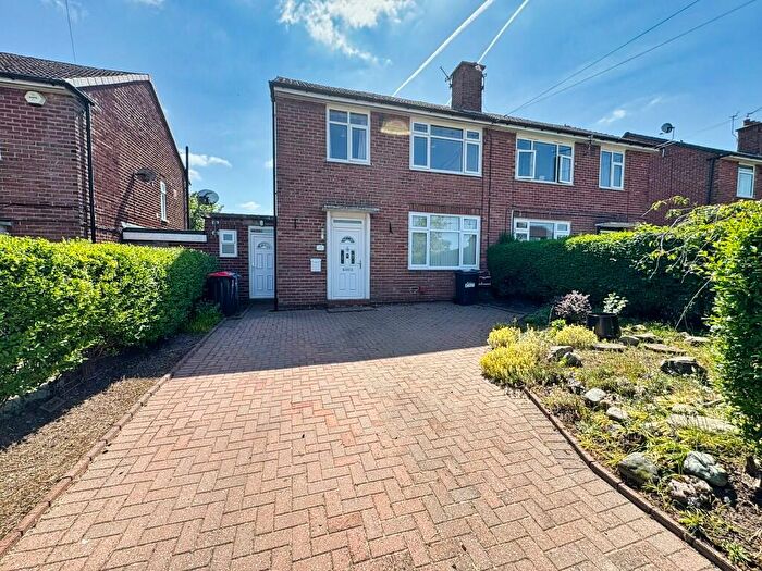 3 Bedroom Semi-Detached House To Rent In Wilson Drive, CW9