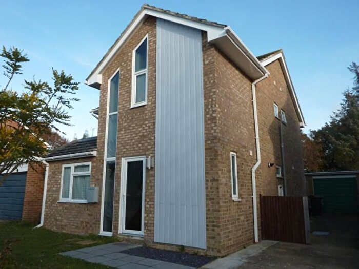 4 Bedroom Property To Rent In Lyndhurst Close, Canterbury, CT2