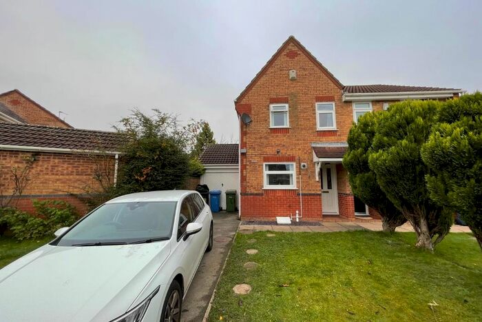 2 Bedroom Property To Rent In Foreland Close, Great Sankey, Warrington, WA5