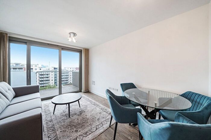 1 Bedroom Flat To Rent In Booth Road, London, E16