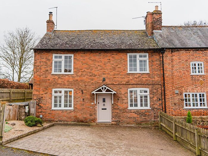 3 Bedroom Cottage For Sale In The Row, Rotherby, LE14