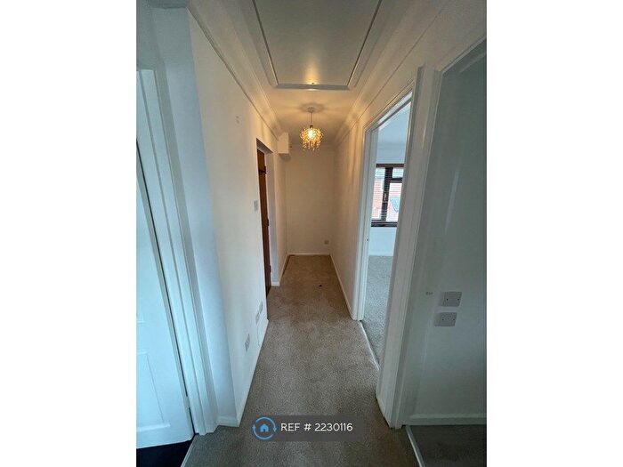 1 Bedroom Flat To Rent In Regents Court, Southminster, CM0