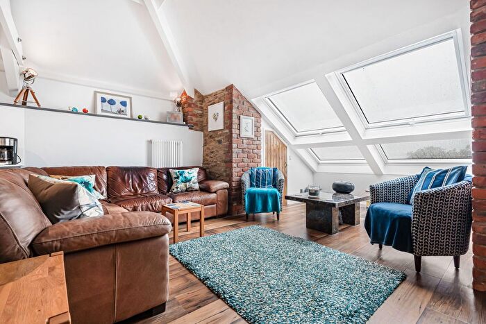 2 Bedroom Barn Conversion For Sale In Higher Torr Farm, East Allington, TQ9