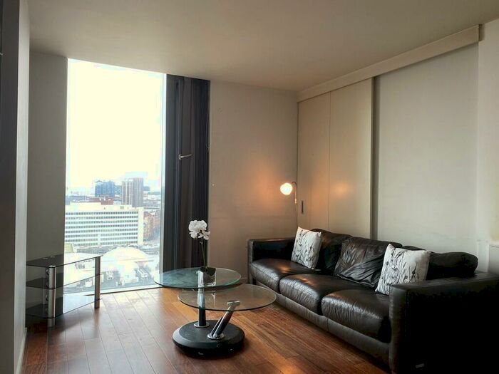 1 Bedroom Apartment To Rent In Beetham Tower, Holloway Head, B1