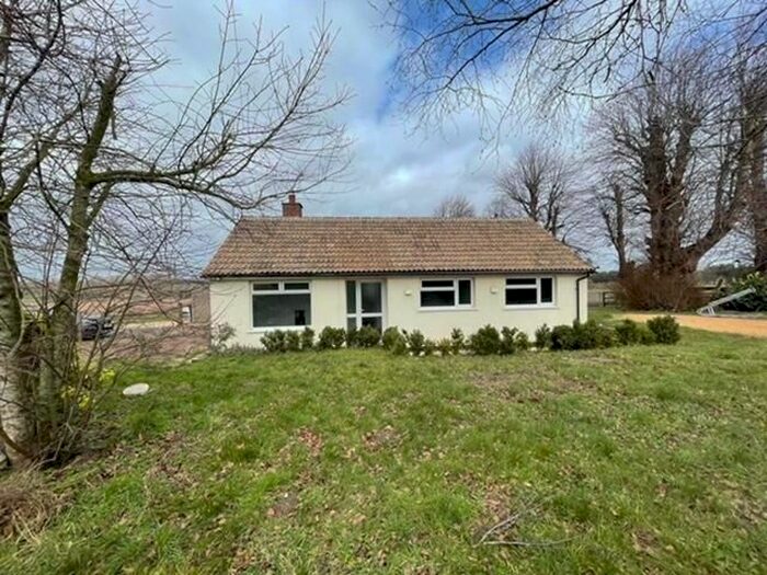 3 Bedroom Bungalow To Rent In Hall Farm Bungalows, Thetford, IP24