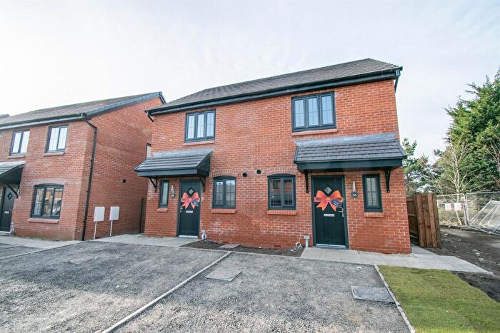 2 Bedroom Property To Rent In Turnberry Avenue, Blyth, NE24