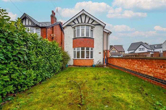 3 Bedroom Detached House For Sale In Bingham Road, Radcliffe-On-Trent, Nottingham, Nottinghamshire, NG12