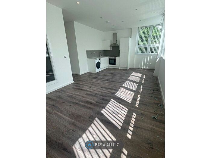 1 Bedroom Flat To Rent In Bankfield Road, Liverpool, L13
