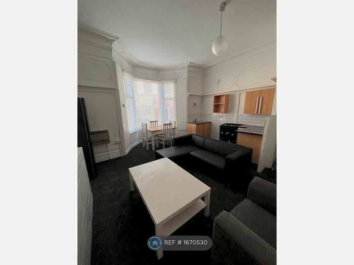 1 Bedroom Flat To Rent In Bairstow Street, Preston, PR1