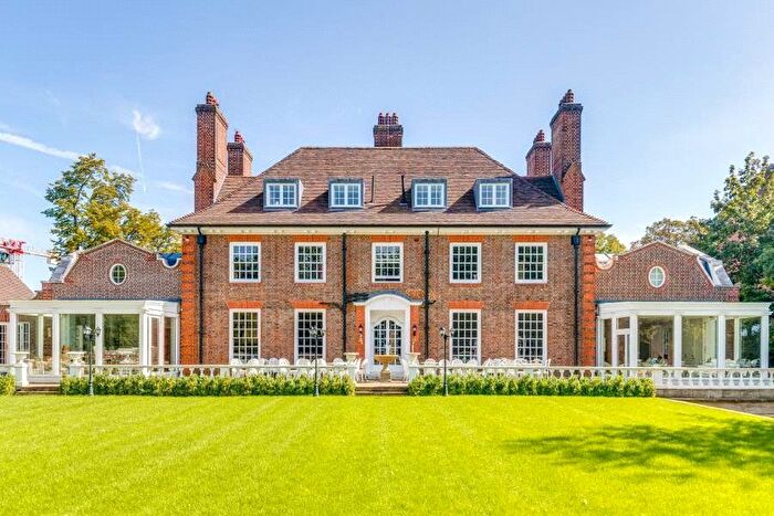 11 Bedroom Detached House To Rent In The Bishops Avenue, London, N2