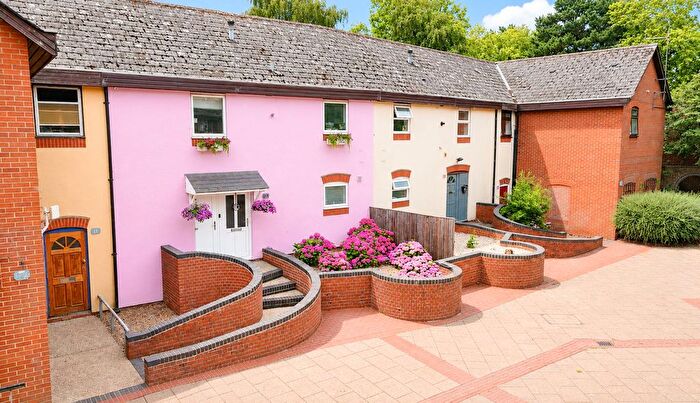 2 Bedroom Terraced House For Sale In Waldegrave, Norwich, NR5