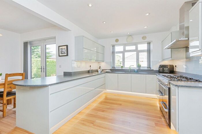 2 Bedroom Detached House For Sale In Gorse Lane, Oadby, Leicester, LE2