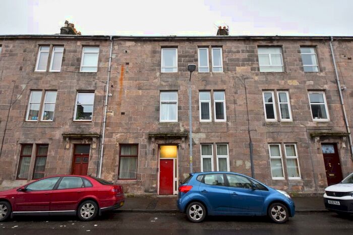 1 Bedroom Flat To Rent In Wallace Street, Dumbarton, West Dunbartonshire, G82