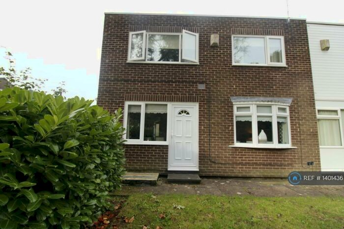 3 Bedroom Semi-Detached House To Rent In Sunny Blunts, Peterlee, SR8