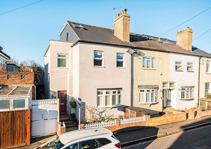 4 Bedroom Semi-Detached House For Sale In Queens Road, Thames Ditton, KT7